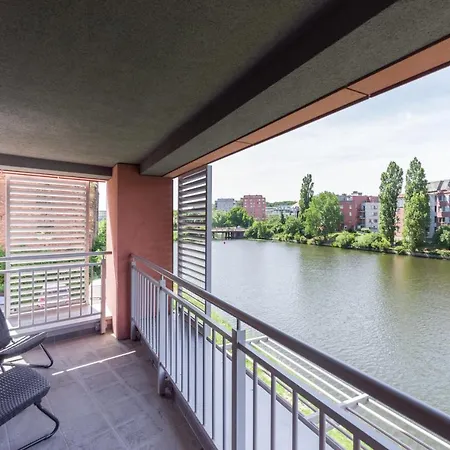 Zefiro Chmielna Appartement