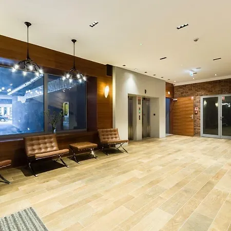 Zefiro Chmielna شقة *