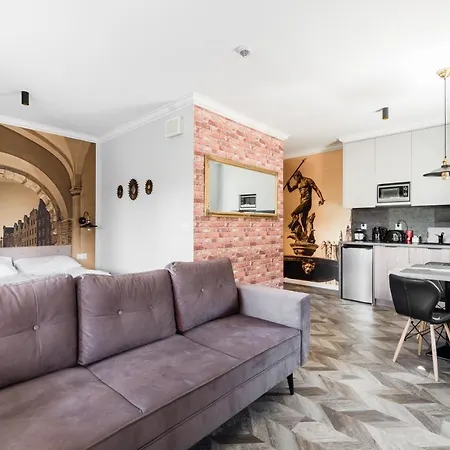 Zefiro Chmielna * غدانسك