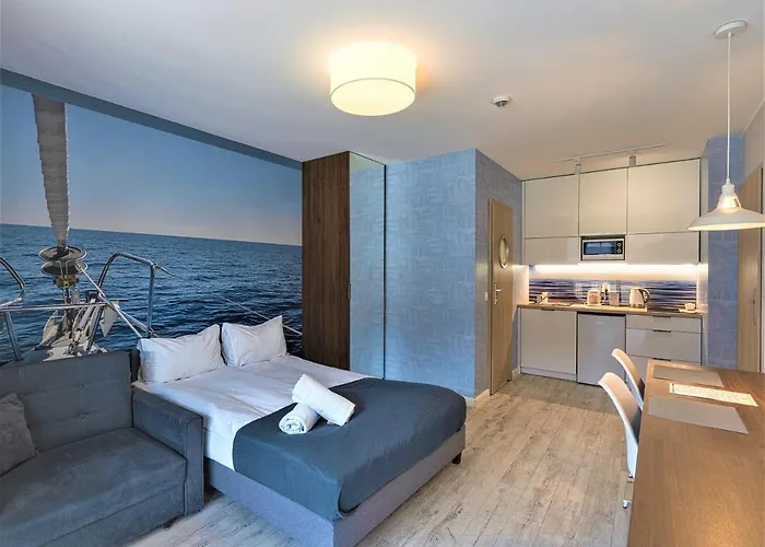 Zefiro Chmielna * 格但斯克